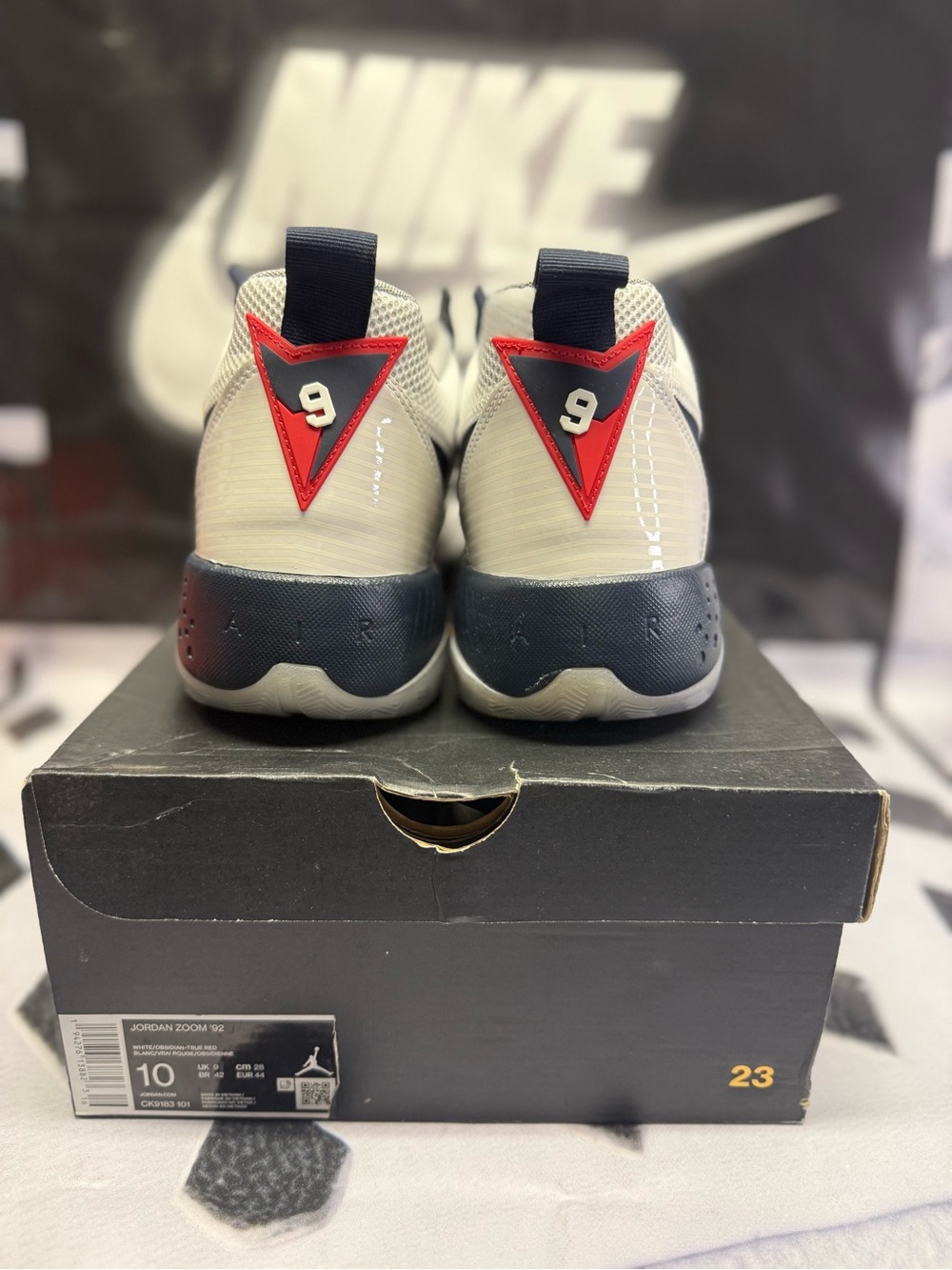 Nike Jordan Men’s White/Red/Navy Athletic Basketball Shoes - Picture 4 of 6